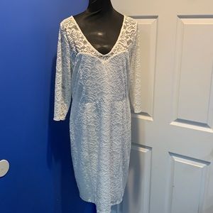 Beautiful White Lace Sheath dress, knee length, 3/4 sleeves with lining. Size XL